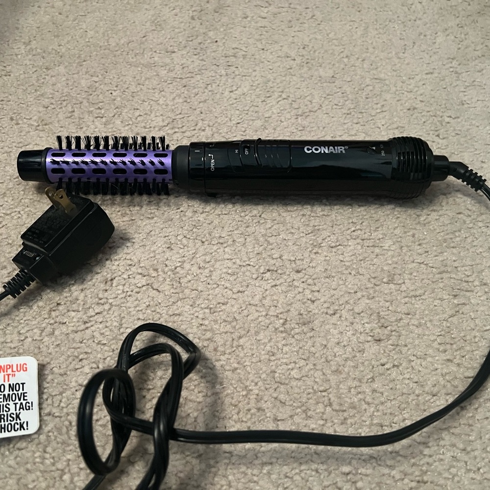 Conair Hot Air  1 inch Curl Brush nylon Bristle Brush